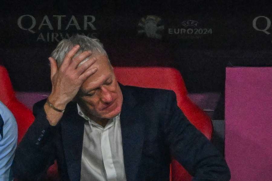 Ein enttäuschter Didier Deschamps nach dem Ausscheiden der Franzosen gegen Spanien.