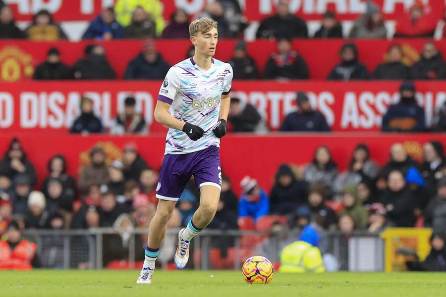 Huijsen face à Manchester United.