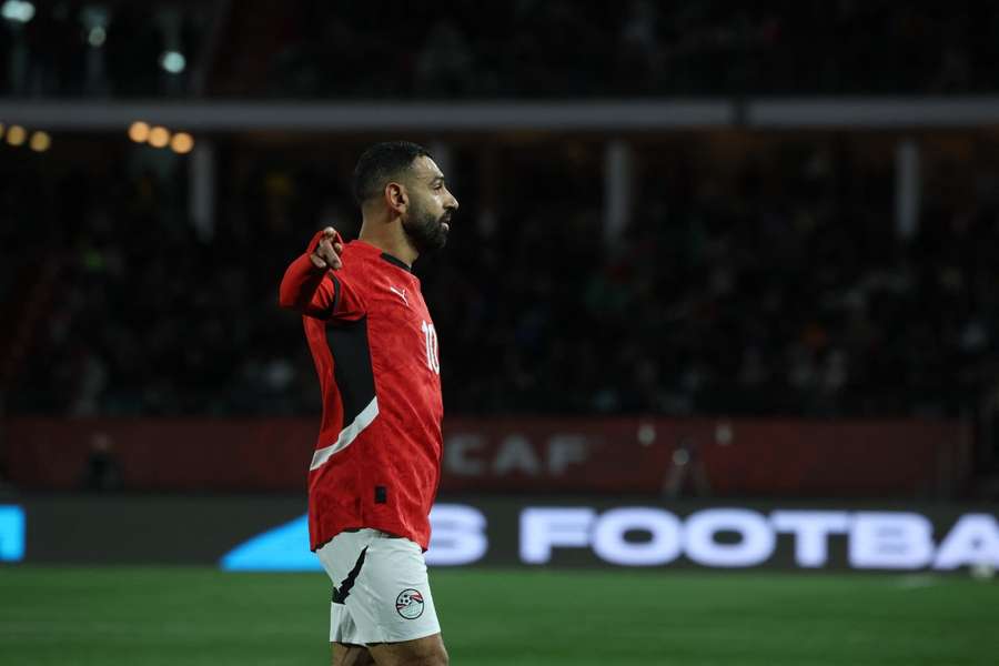 Mohamed Salah celebra su gol ante Zimbabue