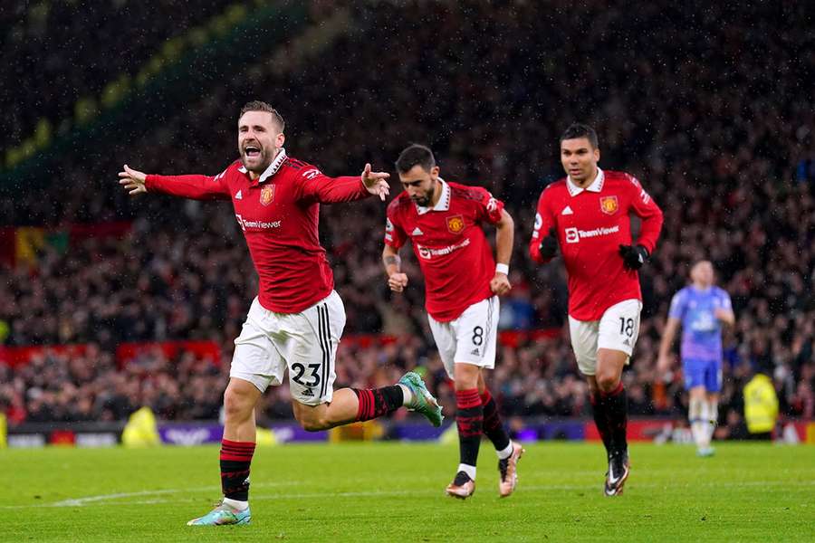 Shaw celebrates putting his team two up