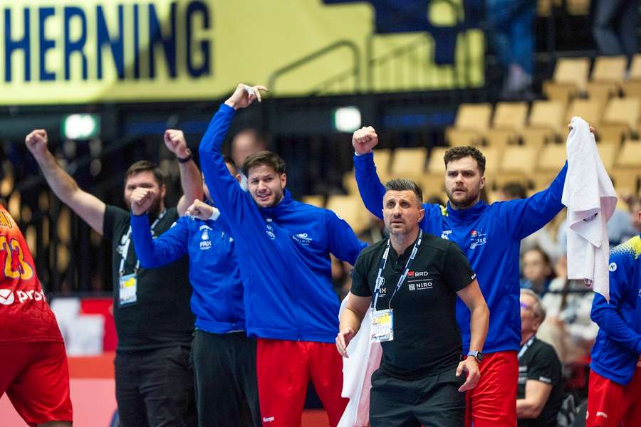 Sandu Iacob urmează să-l înlocuiască pe George Buricea la conducerea naționalei masculine de handbal a României