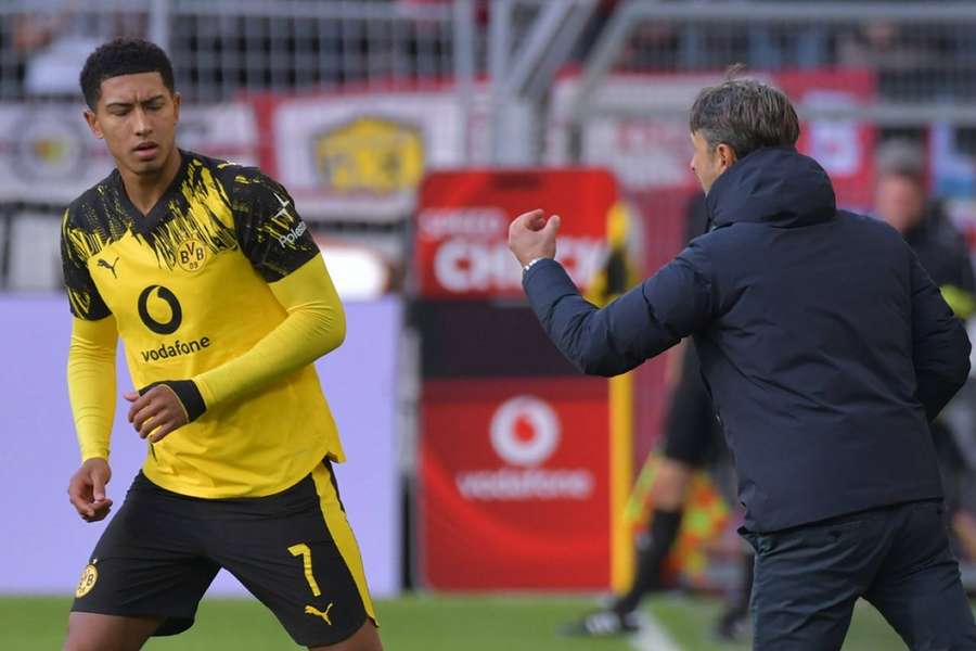 Bellingham já se sente desconfortável no Borussia Dortmund
