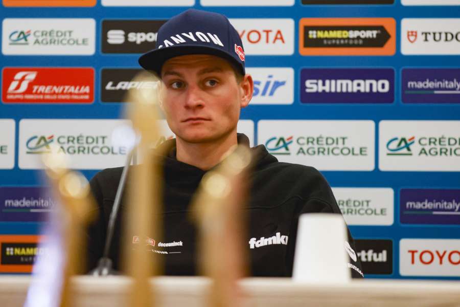 Van der Poel werkt in Tirreno aan vorm voor wielerklassiekers