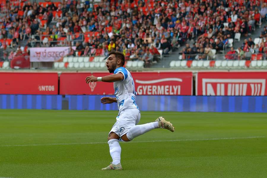 Corvinul se impune cu 2-0 pe terenul lui Sepsi, în penultimul meci din etapa a 3-a a ligii secunde Corvinul se impune cu 2-0 pe terenul lui Sepsi, în penultimul meci din etapa a 3-a a ligii secunde