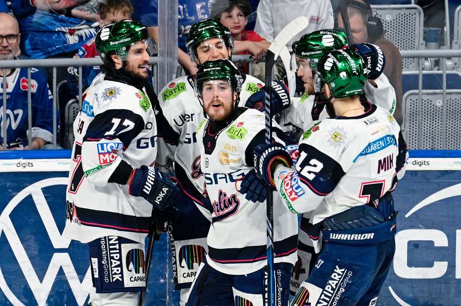 Die Eisbären durften in den ersten zwei Dritteln nach Belieben treffen.