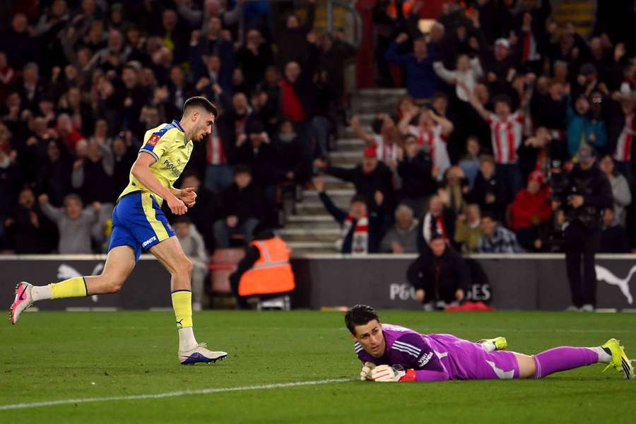 Southampton a eliminat-o pe Arsenal din Cupa Angliei