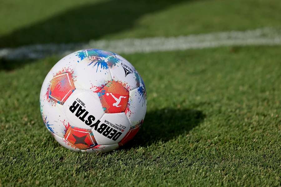 Tradition trifft Moderne: Der Spielball für die Bundesliga-Saison 2025/26