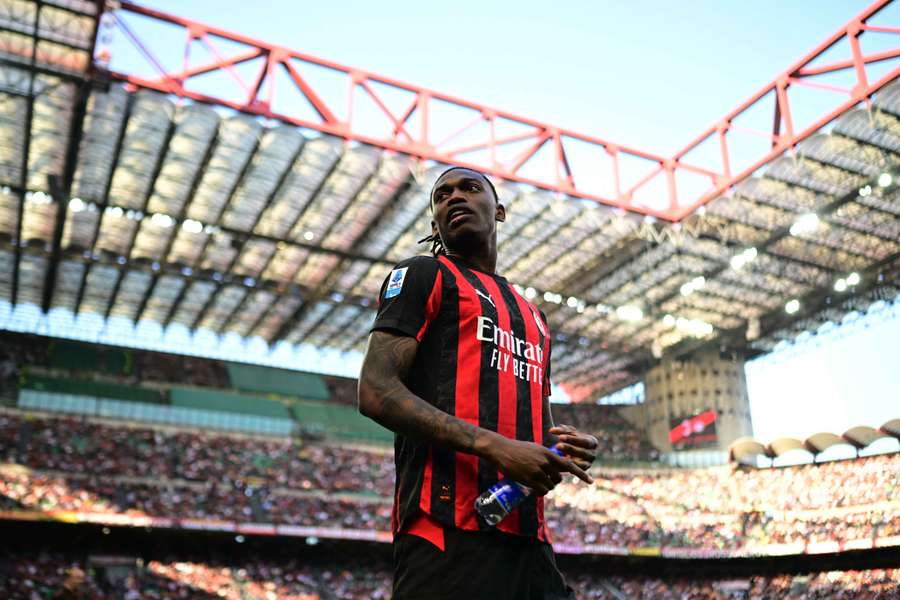 Rafael Leão poderá deixar San Siro