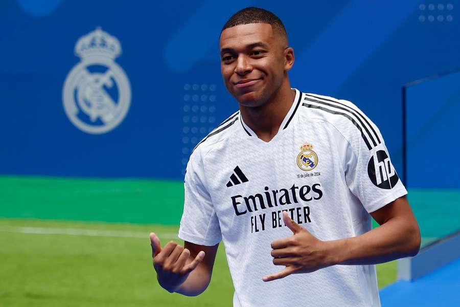 Kylian Mbappe la prezentarea de pe Bernabeu