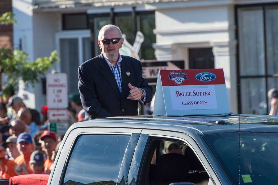 Bruce Sutter arriving at National Baseball Hall of Fame