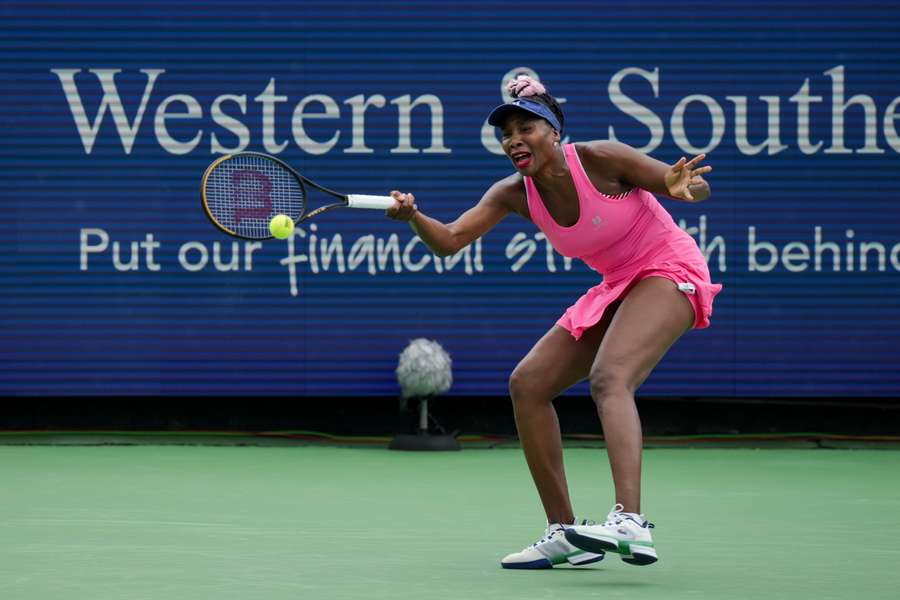 Venus Williams a debutat cu o victorie la Cincinnati