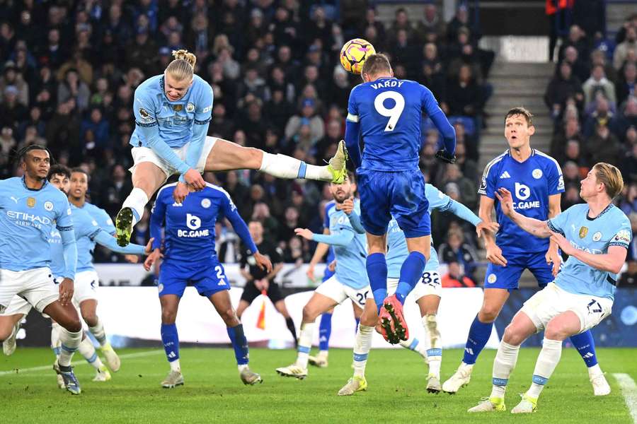 El Manchester City gana 2-0 al Leicester