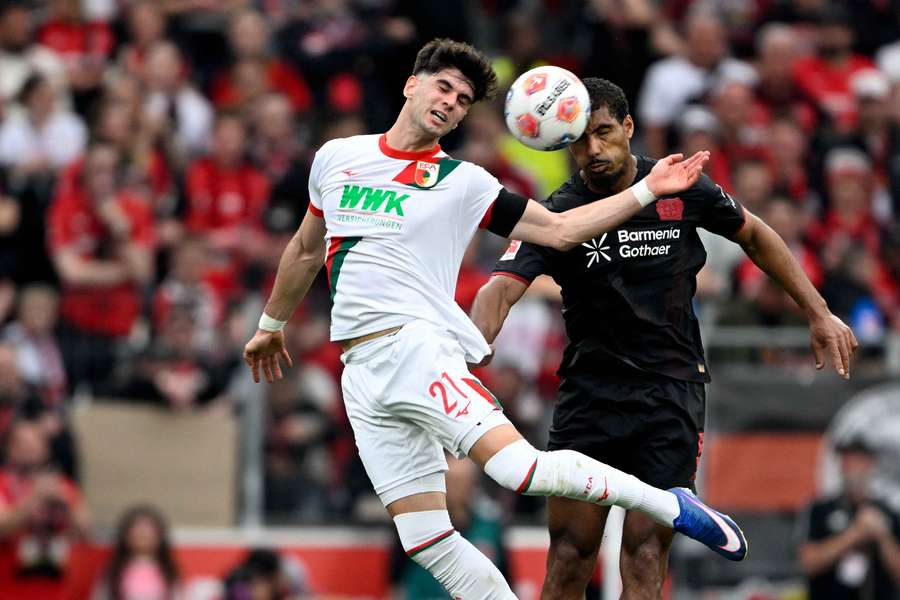 Rodrigo Ribeiro teve algumas oportunidades para marcar frente ao Bayer Leverkusen