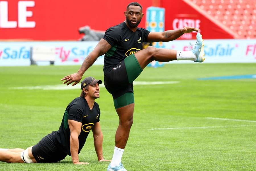  South Africa's Siya Kolisi and Eben Etzebeth during training