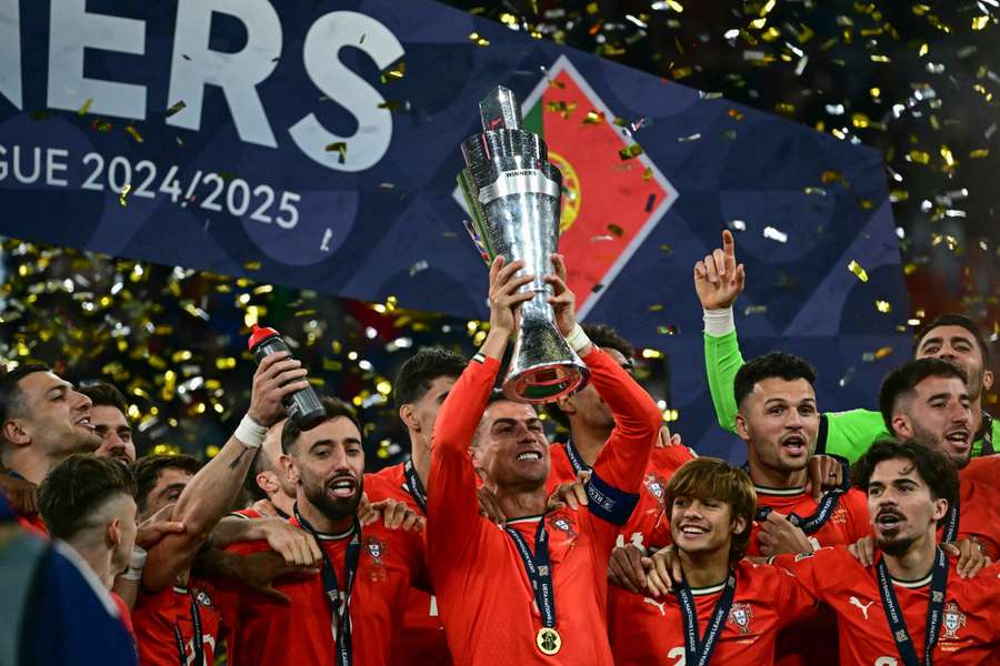 Cristiano Ronaldo fez o gol de empate de Portugal no tempo normal
