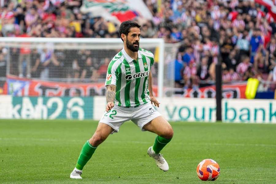 Real Betis Isco, Bartra admit being "overwhelmed" by Chelsea