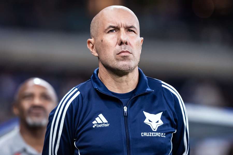 Leonardo Jardim tem três vitórias seguidas à frente do Cruzeiro