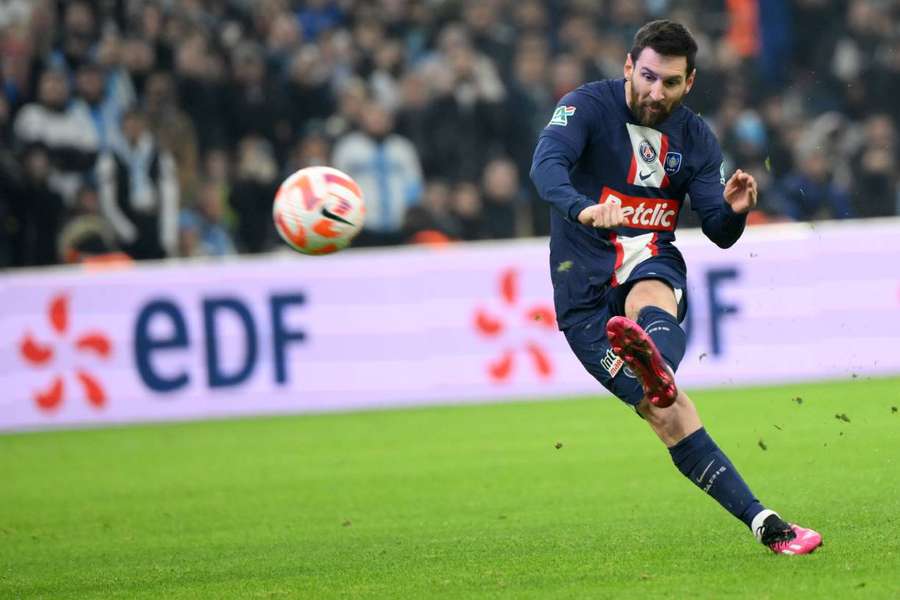 Irmão de Messi não mediu palavras sobre saída e eventual retorno do craque à Catalunha