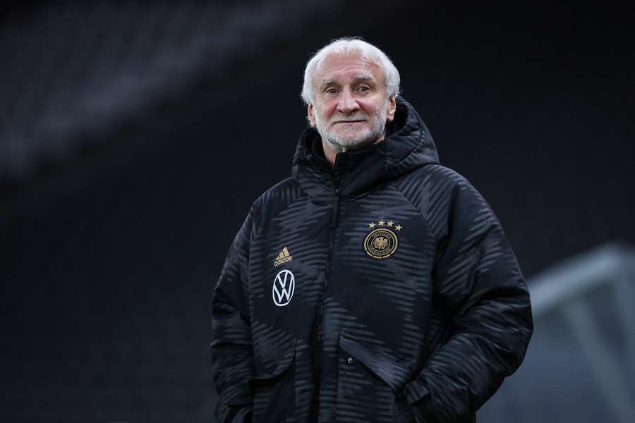 Rudi Voeller este directorul sportiv al echipei naționale de fotbal a Germaniei