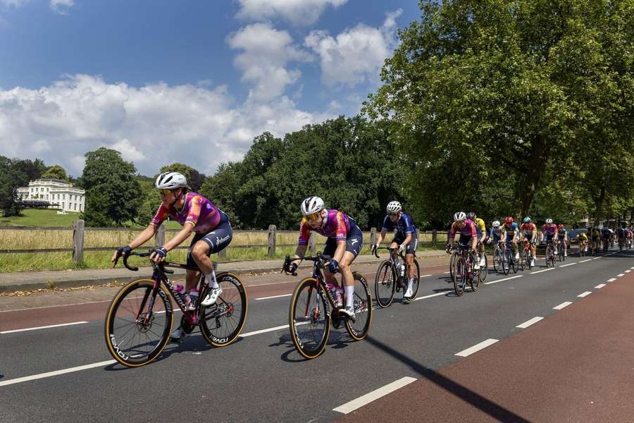 Wiebes op kop en uiteindelijk winnaar in Hulst