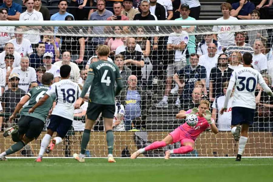 Antonín Kinský v brance Tottenhamu neinkasoval.