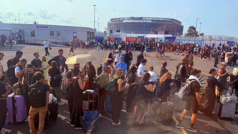 La gigantesca fila para entrar al MetLife Stadium en la final del Mundial fue el colmo de la desorganización La gigantesca fila para entrar al MetLife Stadium en la final del Mundial fue el colmo de la desorganización