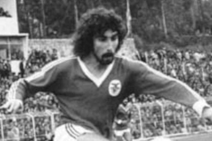 Mário Moinhos ao serviço do Benfica