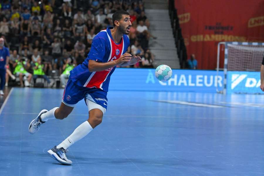 Yahia Omar avec Paris cette saison.