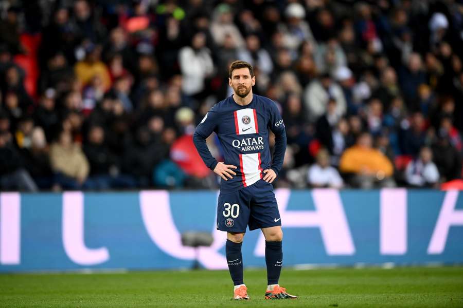 Messi ouviu vaias da torcida no último jogo do PSG