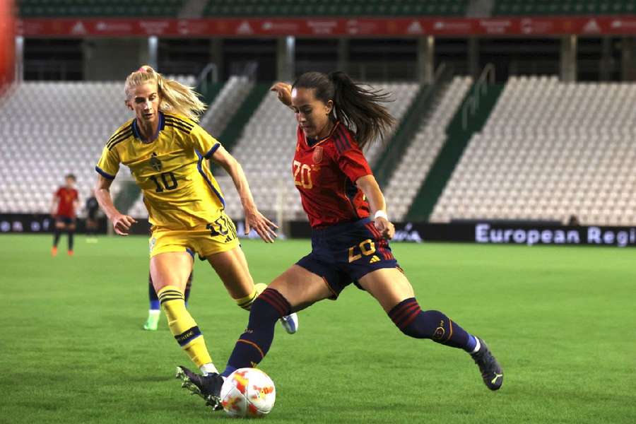 La renovada España femenina empata contra Suecia en un amistoso (1-1)