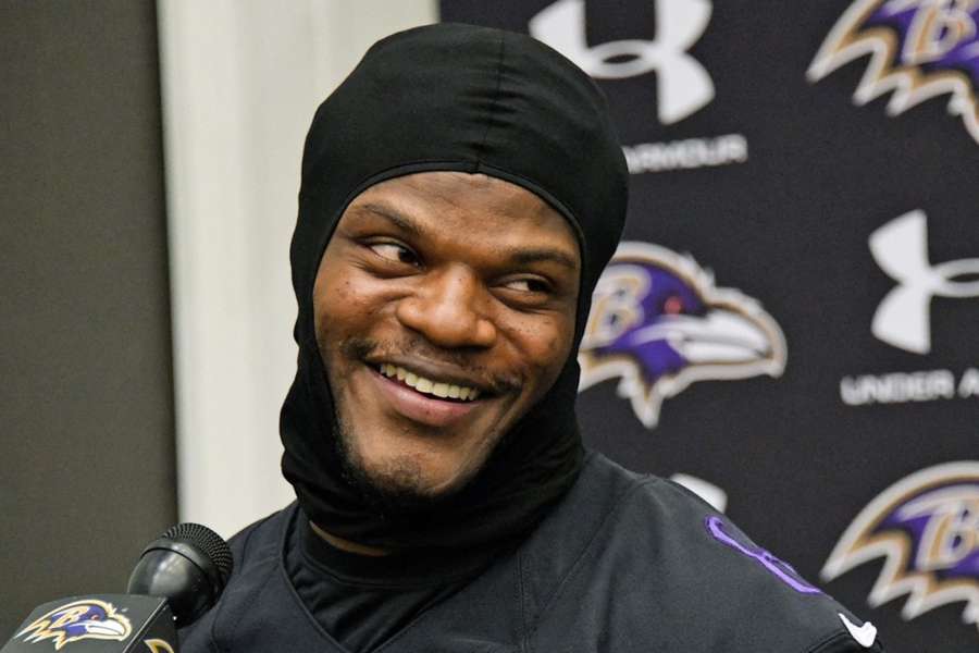 Lamar Jackson bleibt bei den Baltimore Ravens.