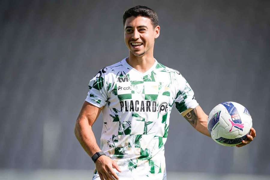 Vasco Sousa cedido pelos dragões