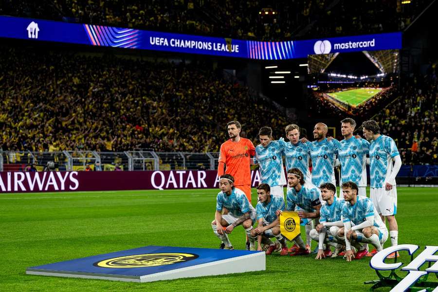 Bodo/Glimt na obiekcie Signal Iduna Park w Dortmundzie