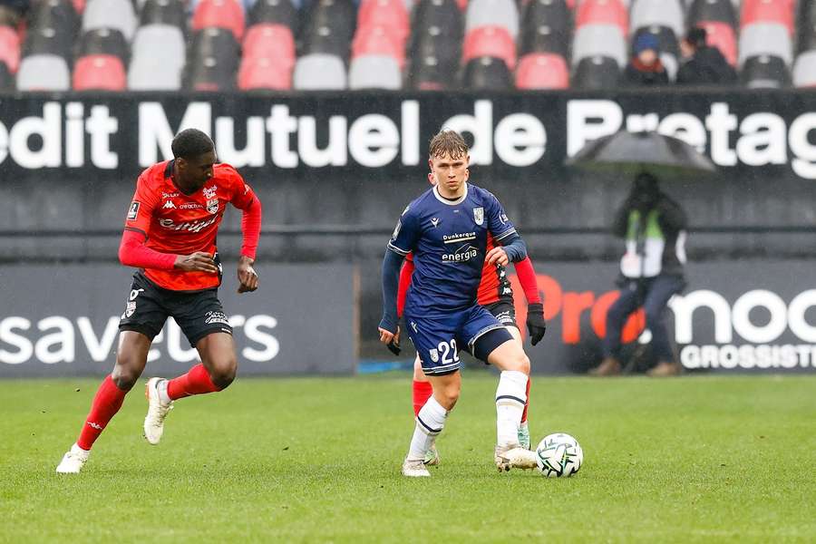 Naatan Skyttä contre Guingamp