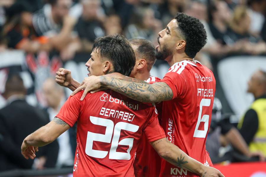 O gol de Bernabei recolocou o Internacional no jogo O gol de Bernabei recolocou o Internacional no jogo