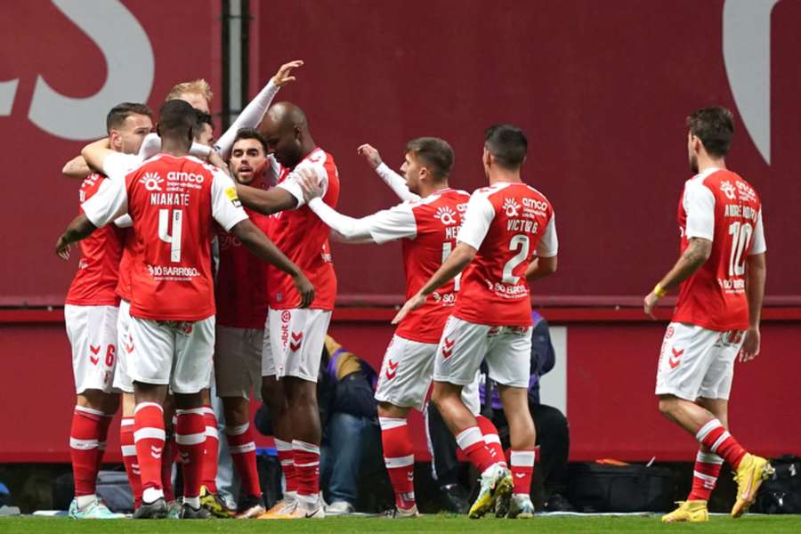 Braga fez Benfica sofrer para recuperar a terceira colocação