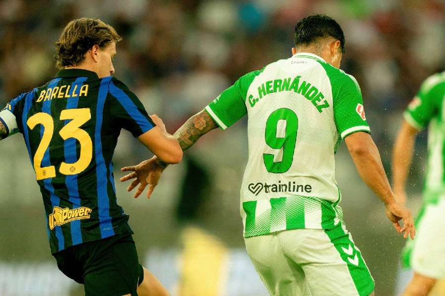 Cucho Hernández y Barella Cucho Hernández y Barella