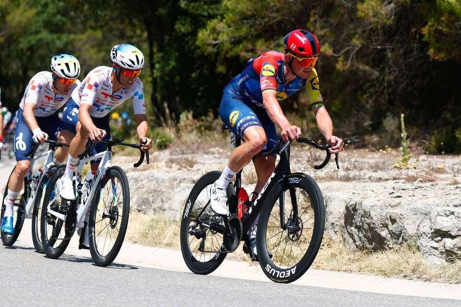 Mads Pedersen secures fourth overall stage win in Tour de France with unstoppable sprint Mads Pedersen secures fourth overall stage win in Tour de France with unstoppable sprint