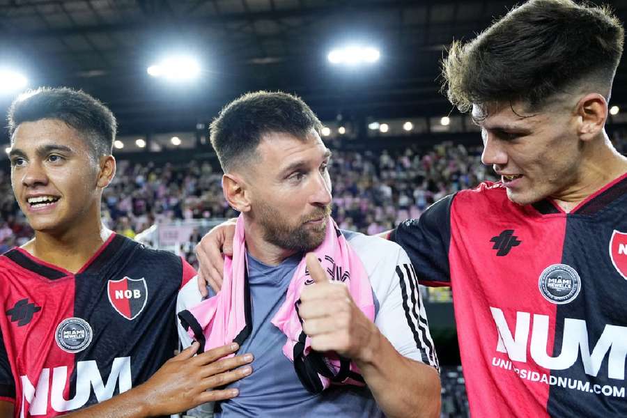 Messi após duelo com o Newell's Old Boys. 