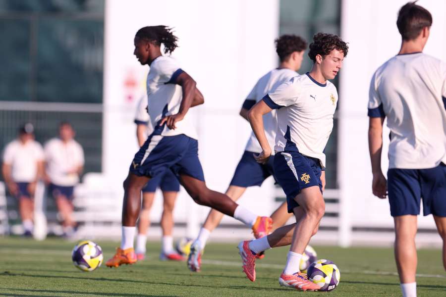Santiago Verdi no treino da equipa das quinas