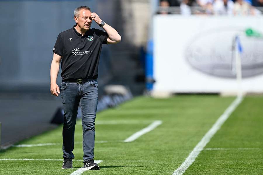 Breitenreiter konnte zuletzt fünf Spiele nicht mehr gewinnen.