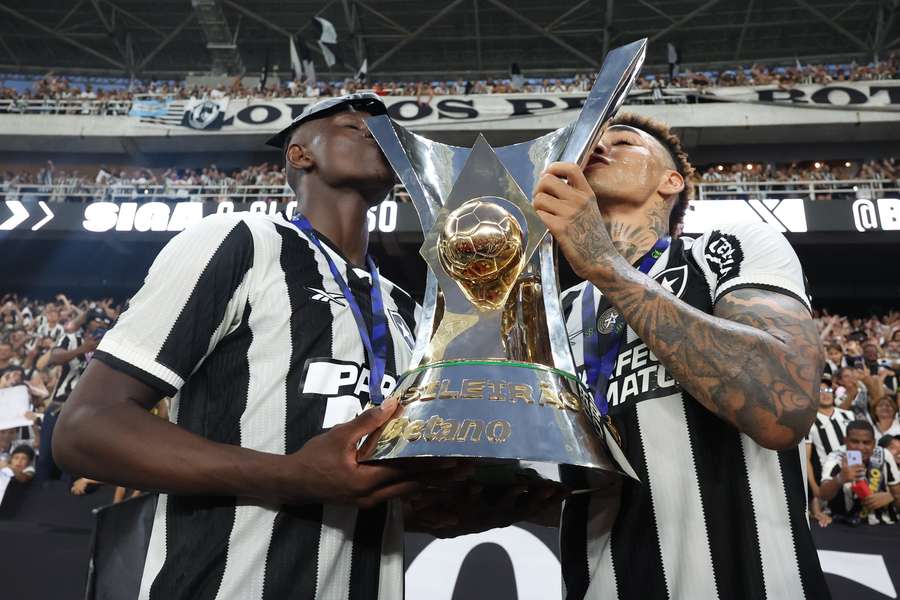 Botafogo fez história com dobradinha em 2024