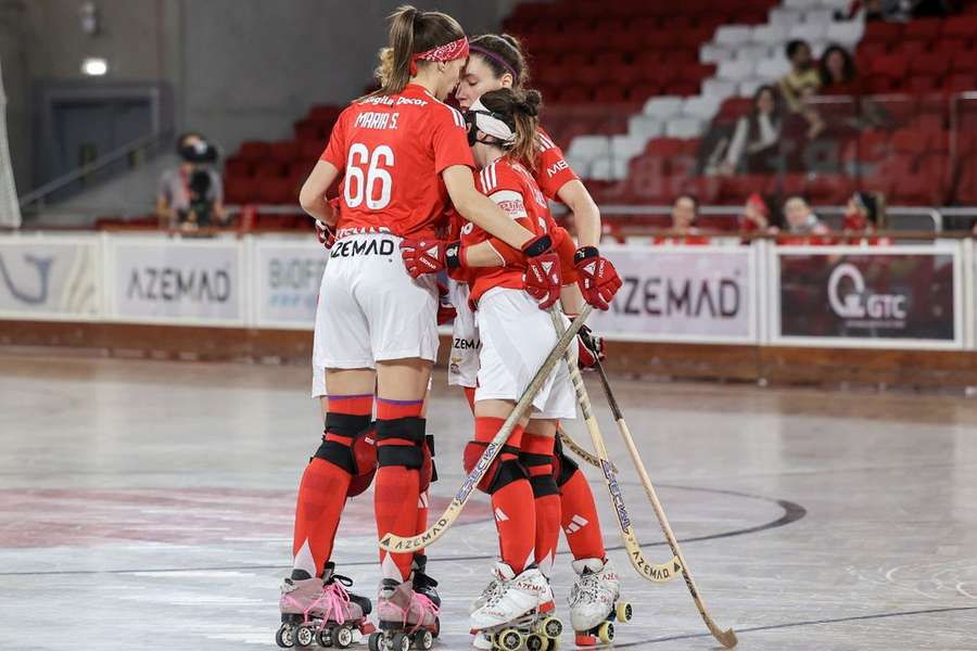 Benfica goleou Uttingen no Pavilhão da Luz