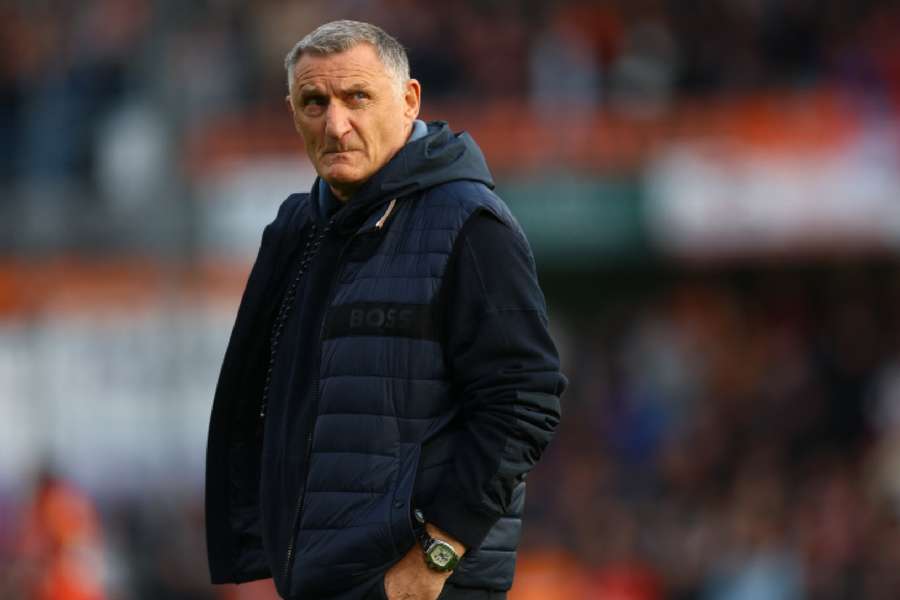 Mowbray signed a two-and-a-half-year deal