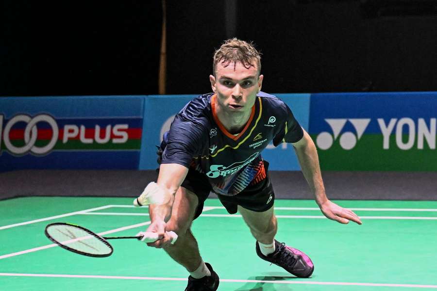 Rasmus Gemke in action against Christo Popov