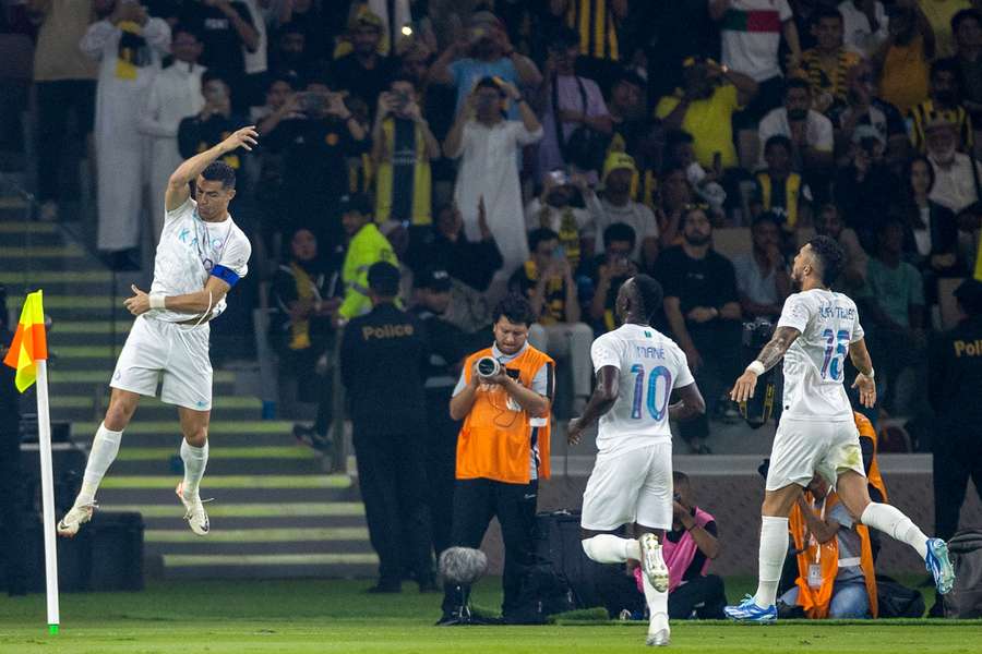 Målspektakel i duellen mellem Cristiano Ronaldo og Karim Benzema.