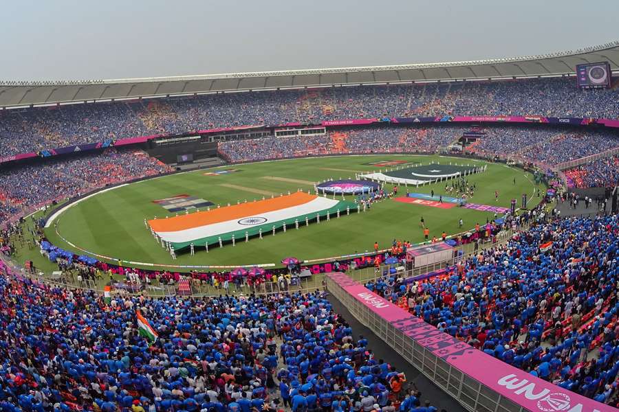 Narendra Modi Stadium, em Ahmedabad, está recebendo a Copa do Mundo de Críquete