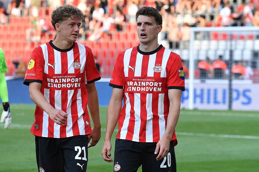 PSV's home kit