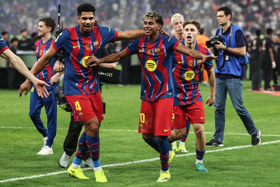 Barcelona venceu Real em jogo de 5 golos