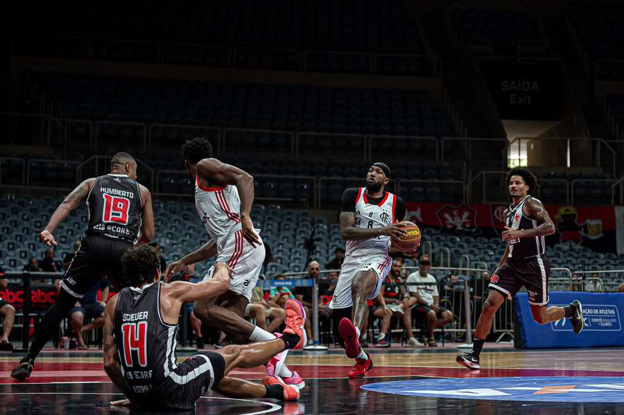 Flamengo avançou à semifinal da Copa Super 8 do NBB